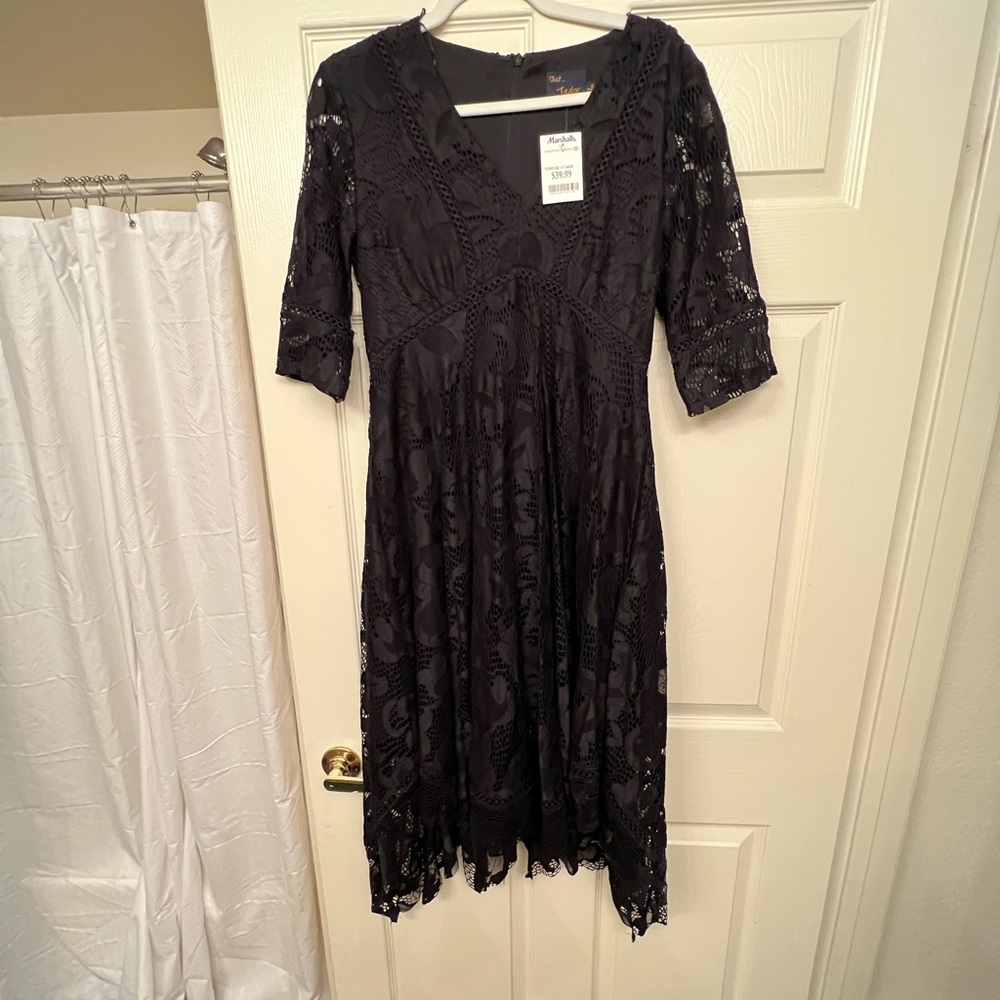 Just Taylor dress. Tags on brand new. Size 6